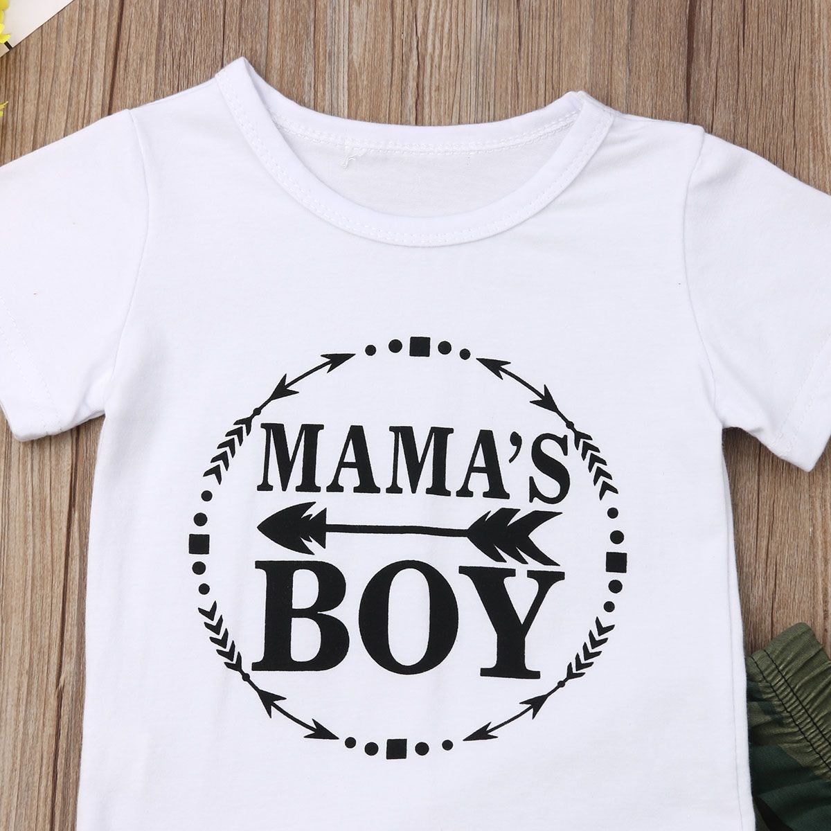 Two-Piece Pants and Shirt Set for Baby Boys, including a Graphic Tee that features 'Mama's Boy